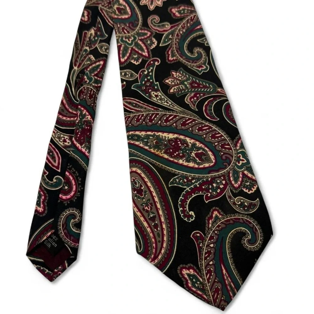 Vintage 100% Italian Silk Paisley Necktie Black Burgundy Green Classic Tie